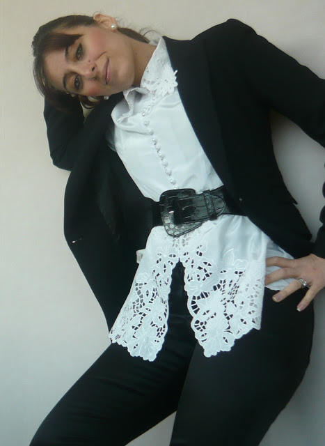 beyaz dantel gömlek