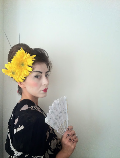 makeup blogger cosmetic